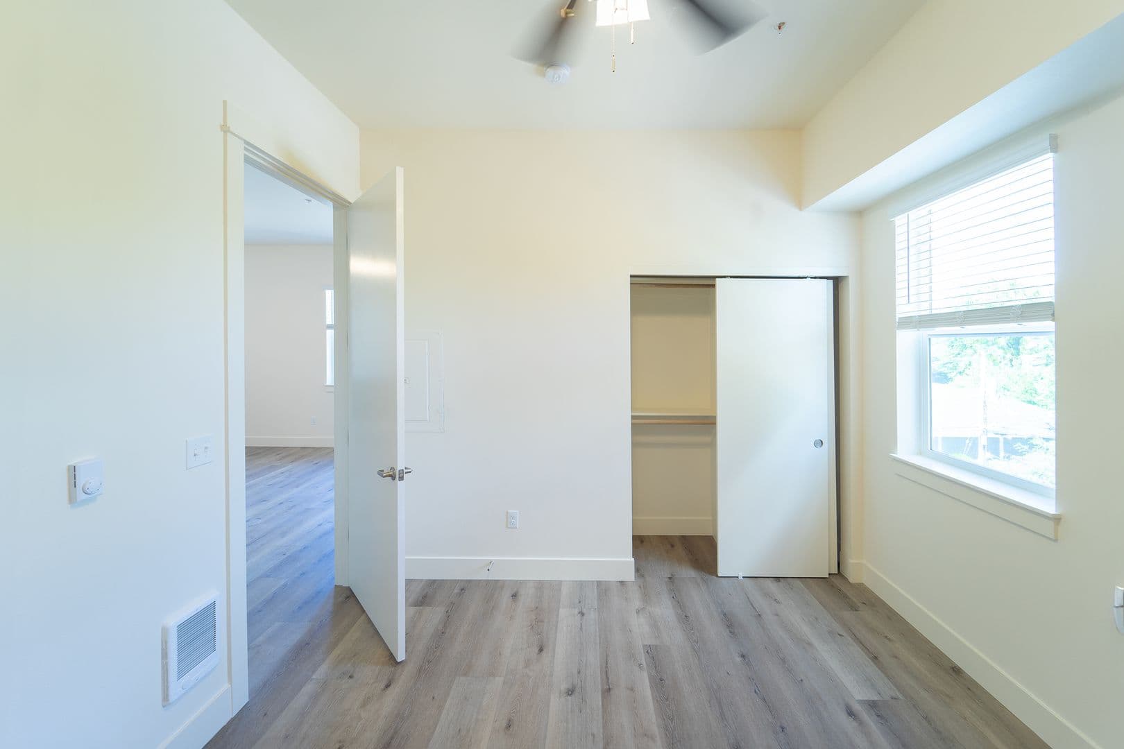 Portland Apartment: 7980-7990 SW Capitol Hill Rd