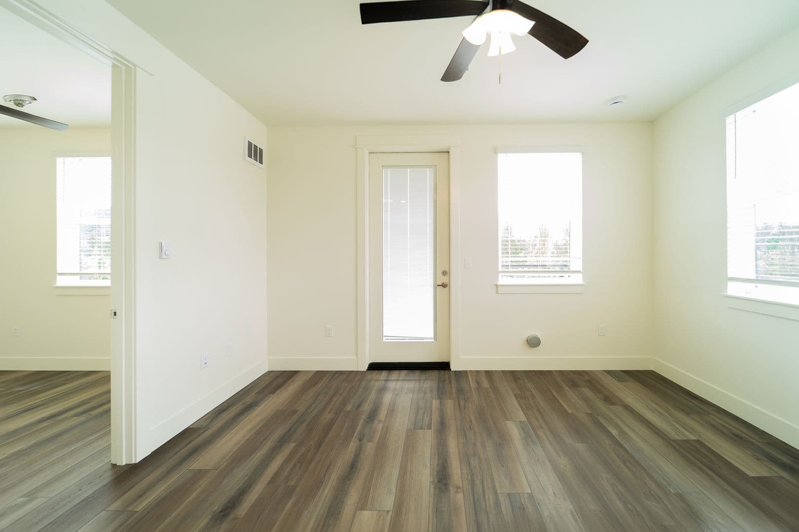 Portland Apartment: 11 SE 57th Ave