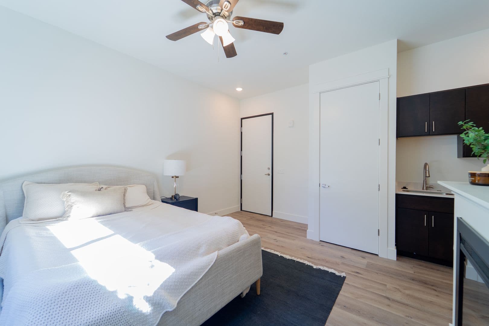 Portland Apartment: 2260 NW Pettygrove St.