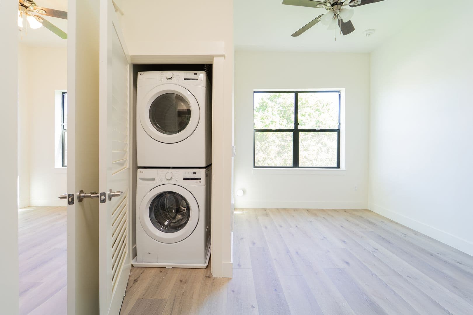Portland Apartment: 2260 NW Pettygrove St.