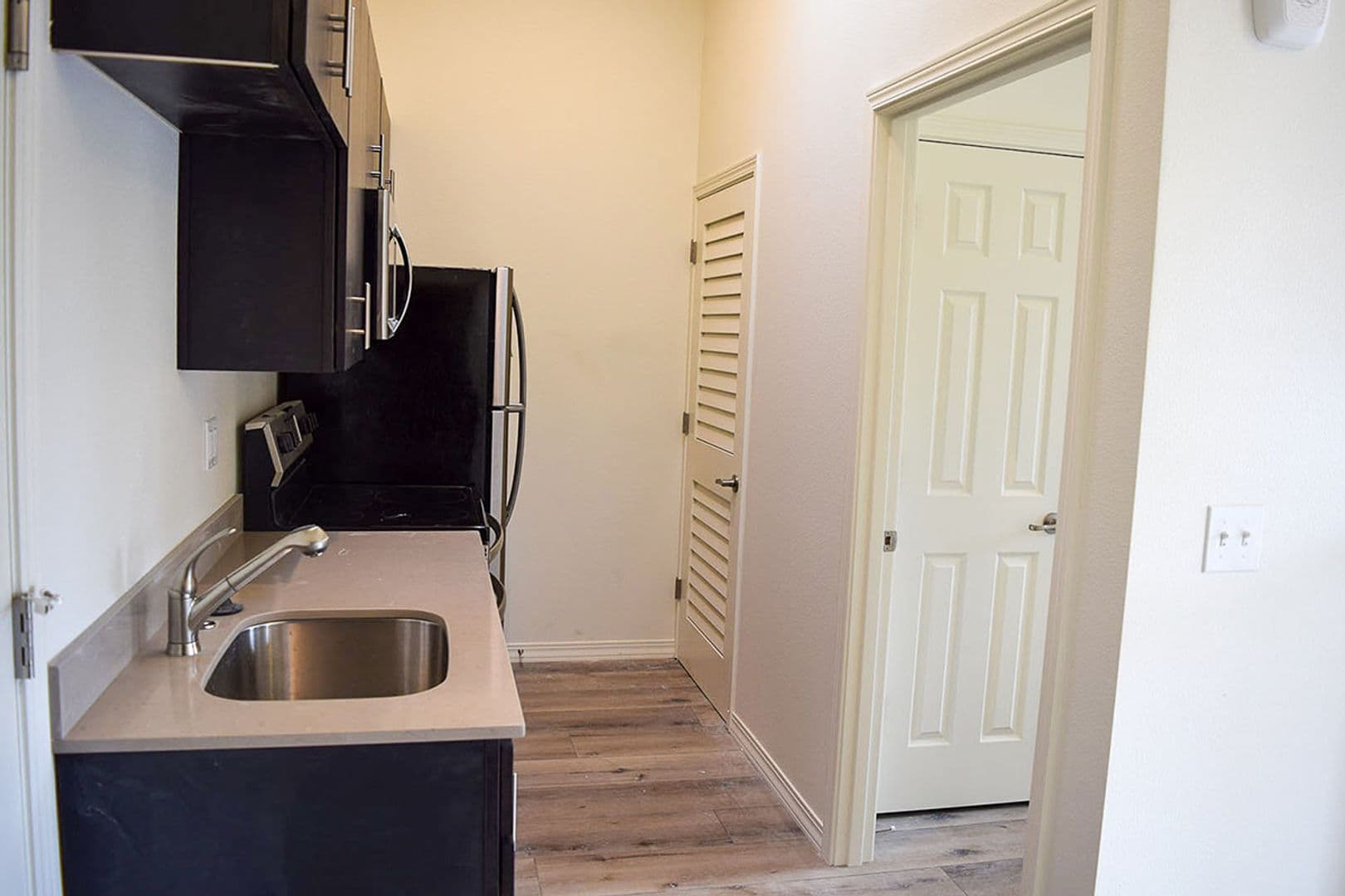 Portland Apartment: 5120 N Lombard St