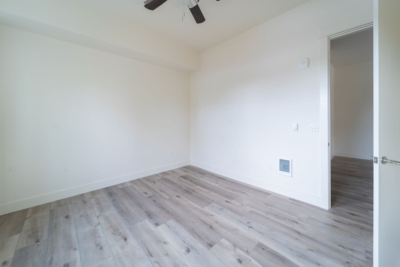 Portland Apartment: 7980-7990 SW Capitol Hill Rd