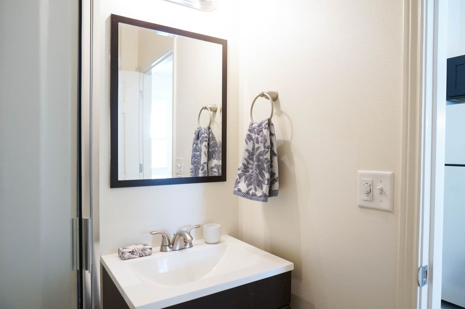 Portland Apartment: 3875 N Mississippi Ave