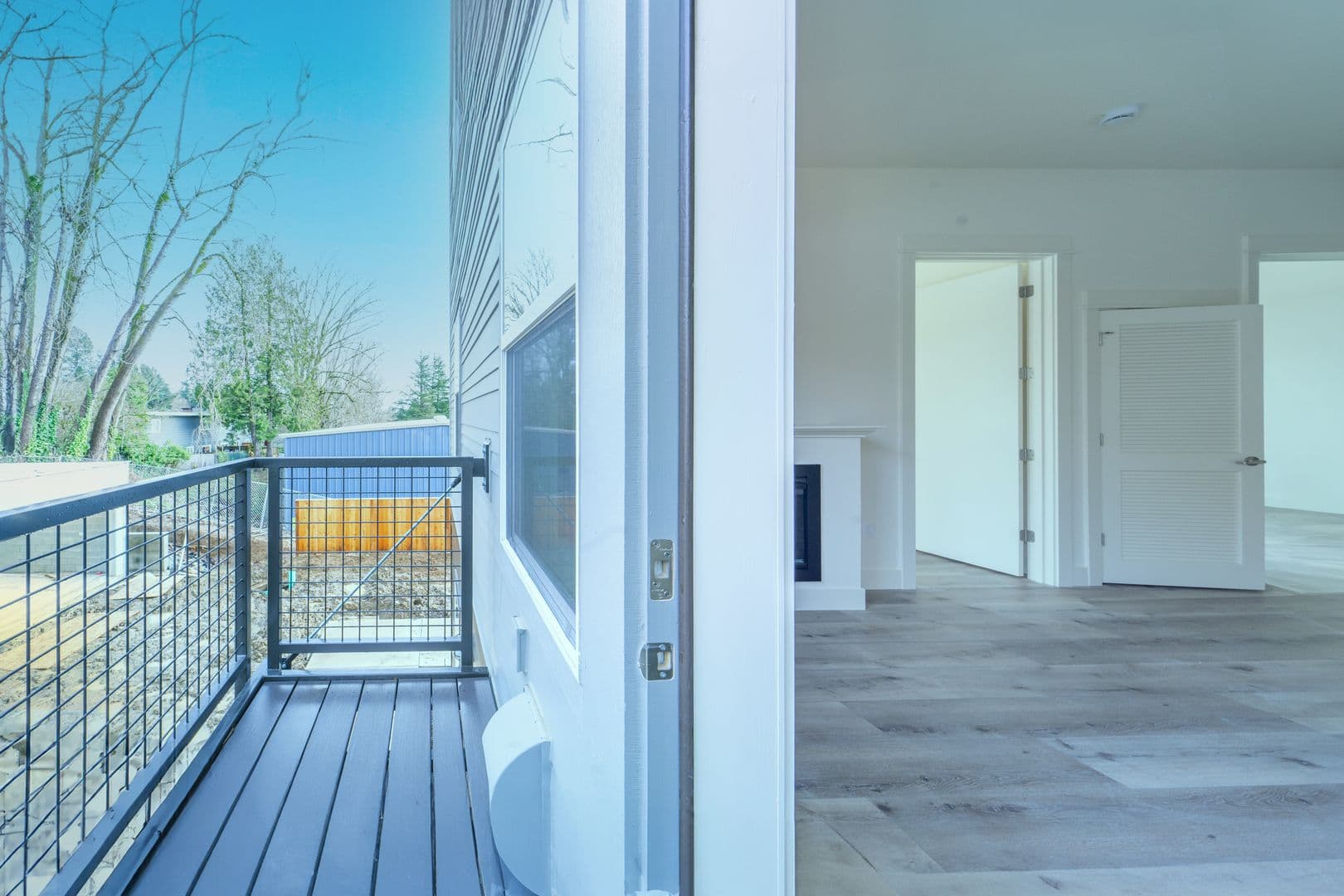 Portland Apartment: 7980-7990 SW Capitol Hill Rd