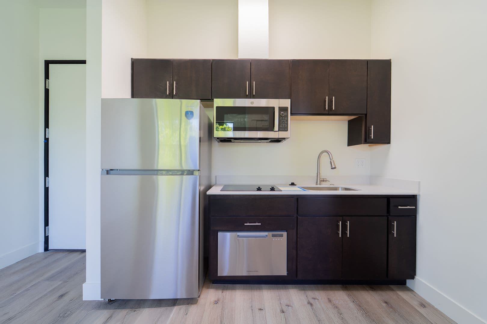 Portland Apartment: 2260 NW Pettygrove St.
