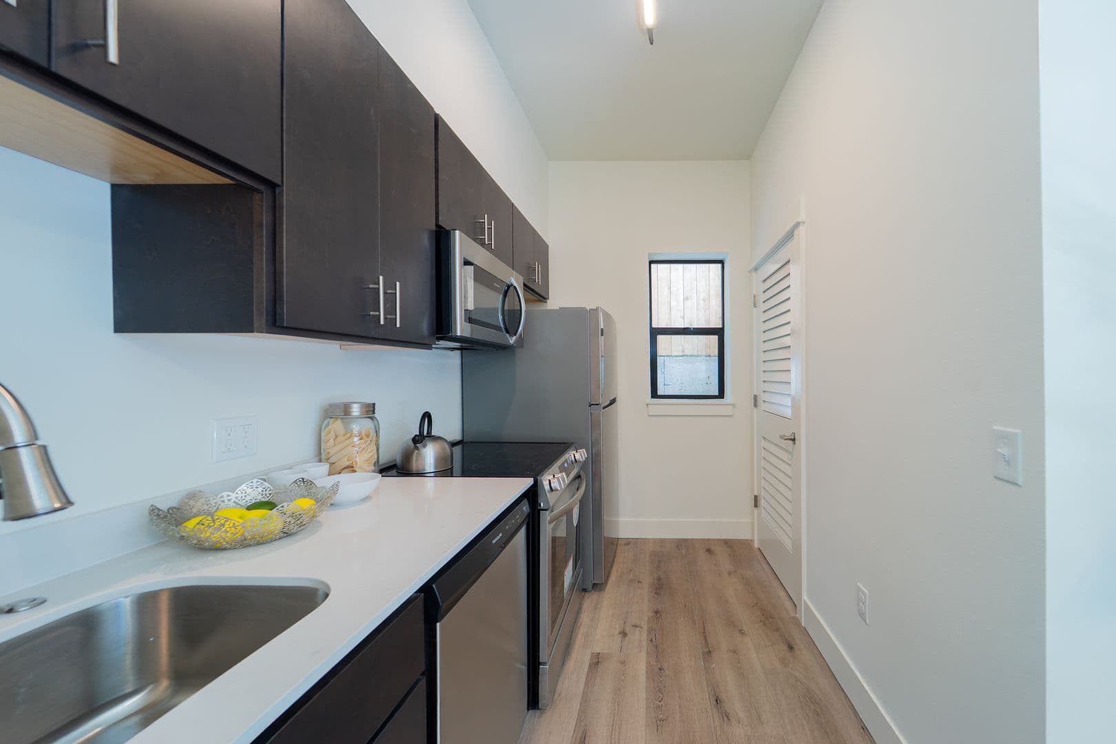 Portland Apartment: 2260 NW Pettygrove St.