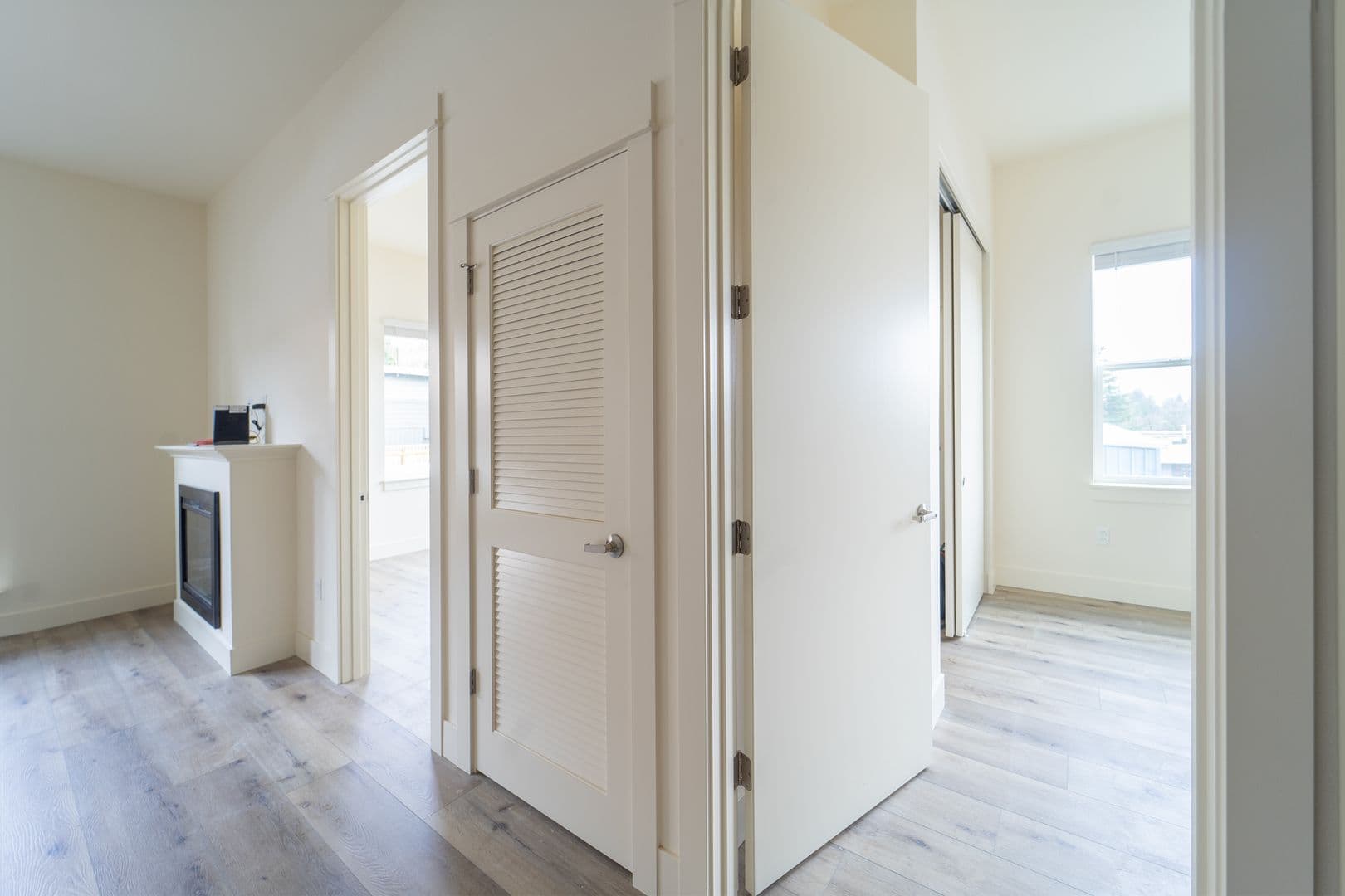 Portland Apartment: 7980-7990 SW Capitol Hill Rd