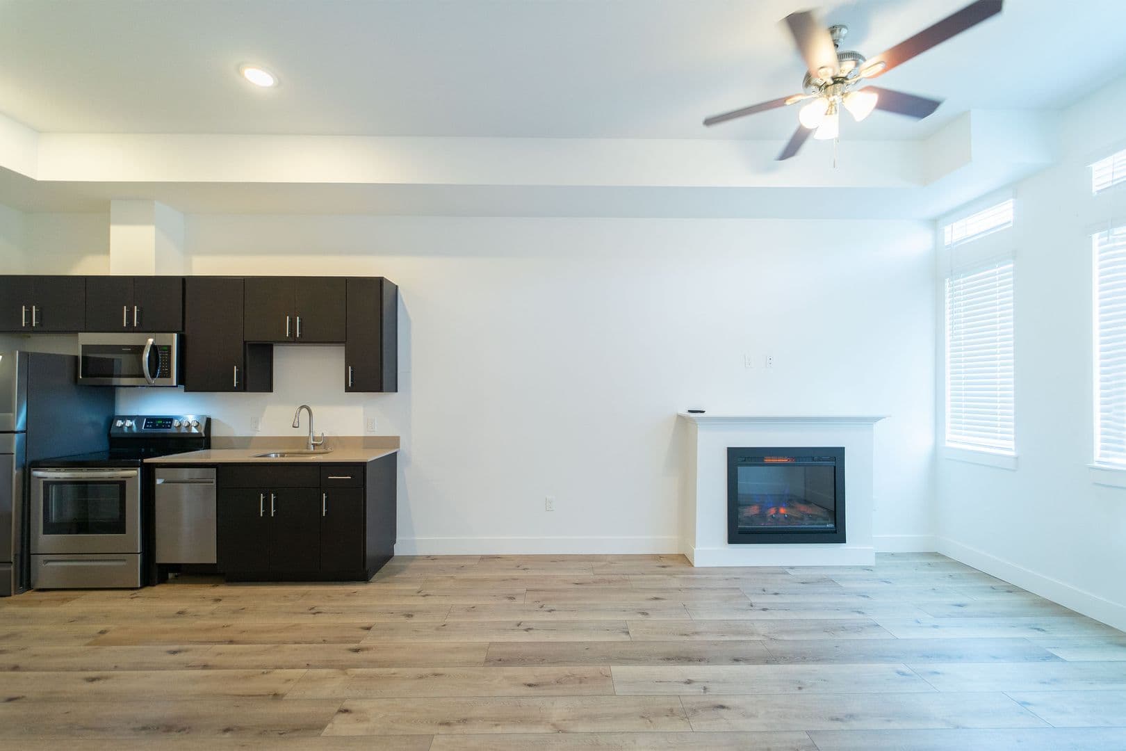 Scappoose Apartment: 51577 SE 2nd Street