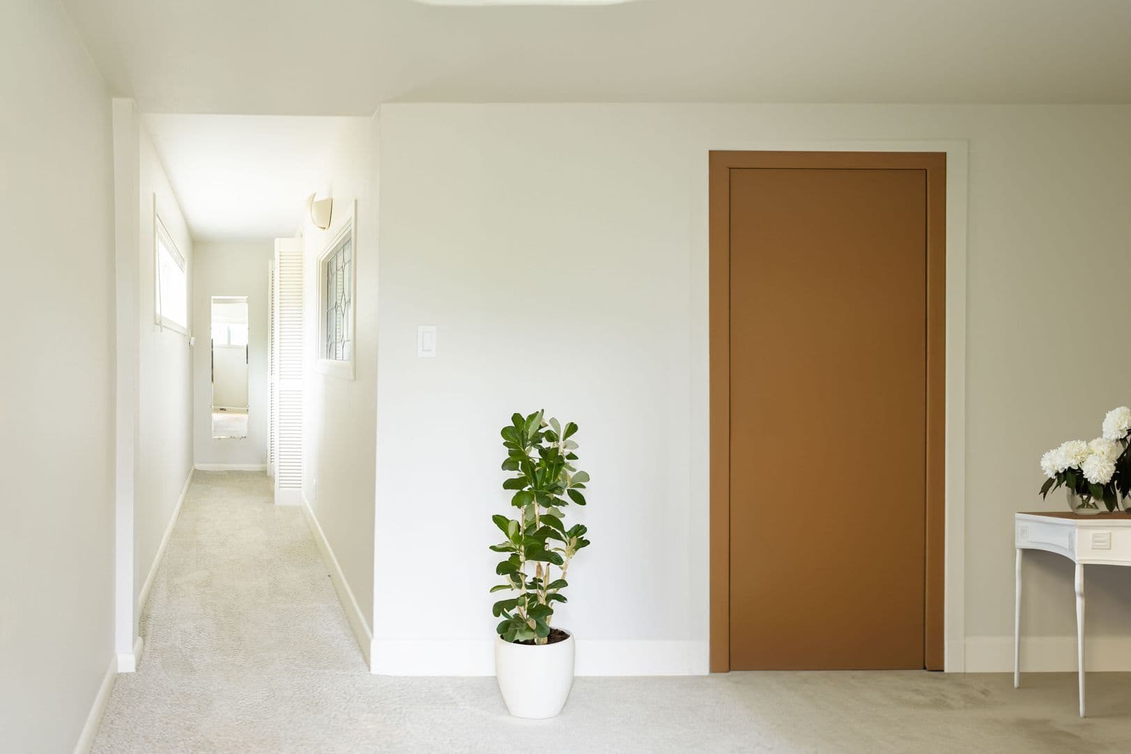 Portland House: 7725 SW Miner Way