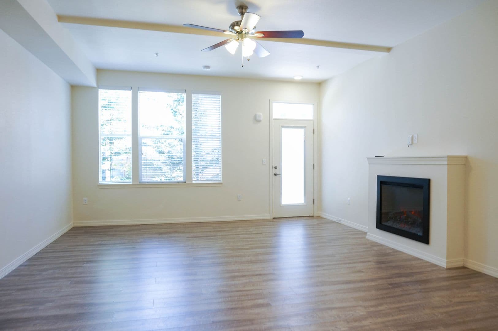 Portland Apartment: 8510 N Ivanhoe St
