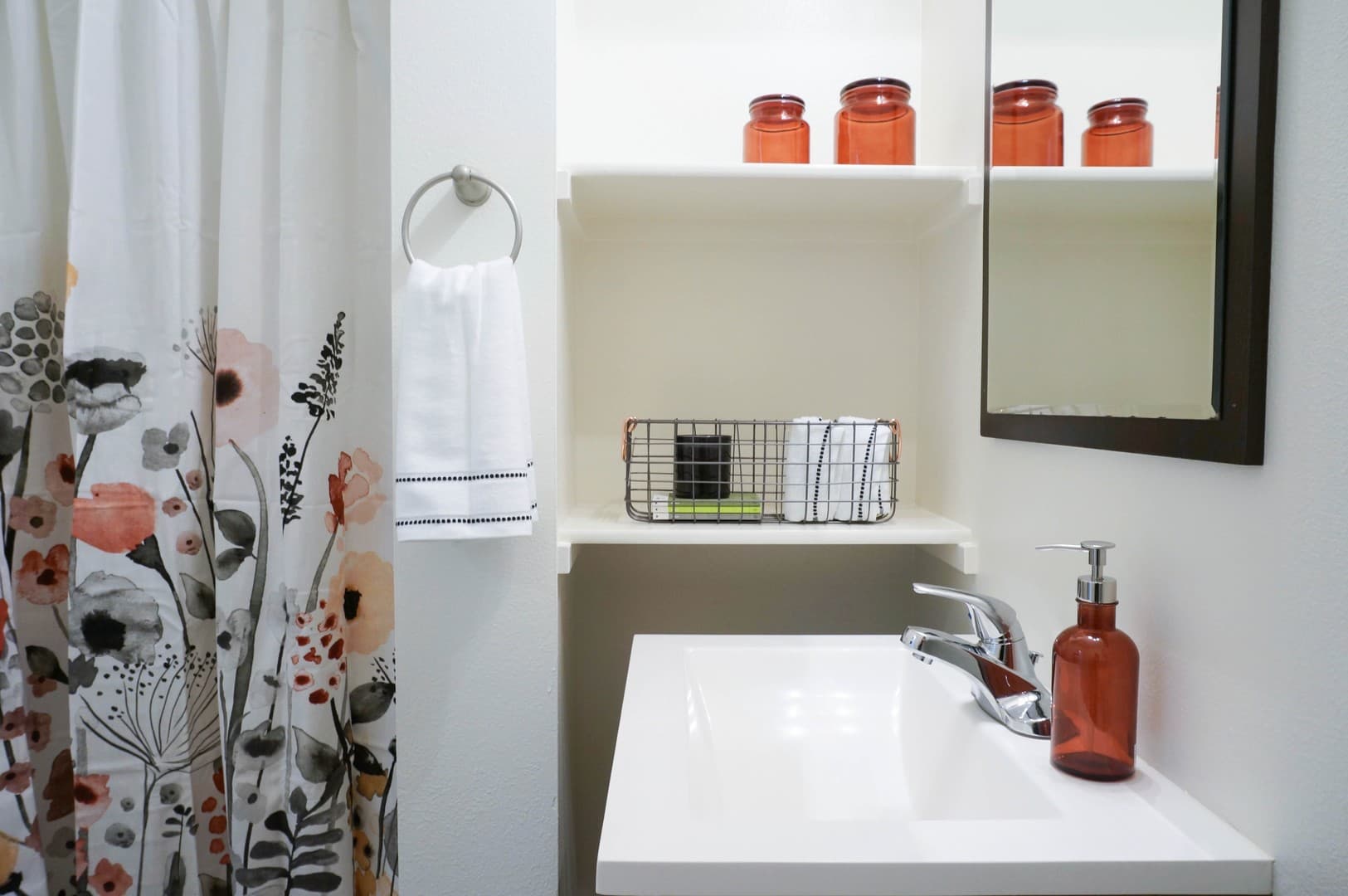 Portland Apartment: 3724 N Vancouver Ave