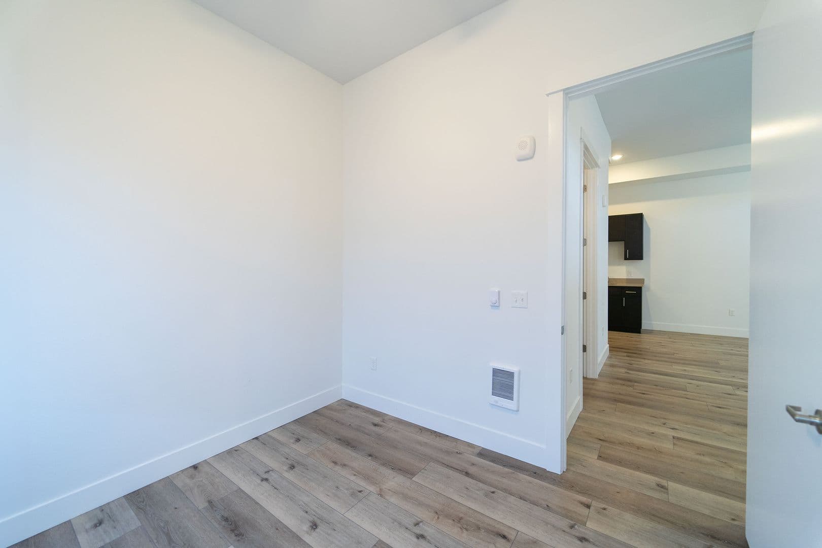 Scappoose Apartment: 51577 SE 2nd Street