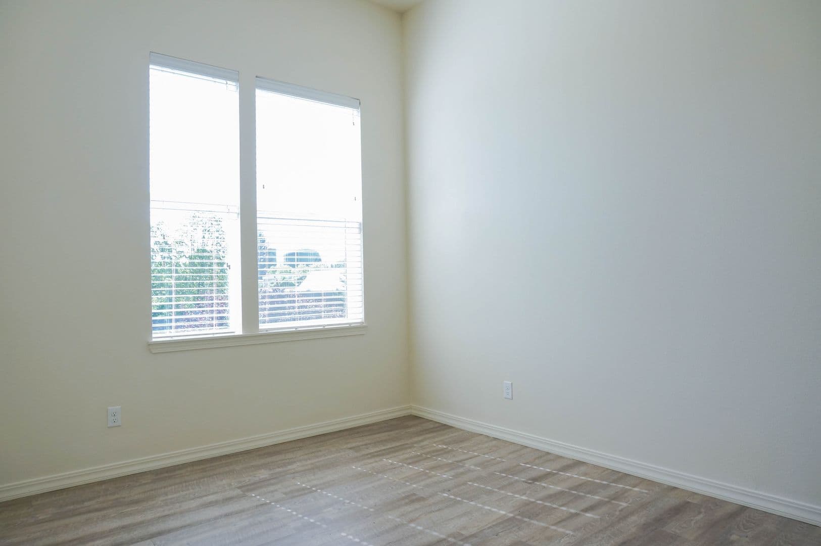 Portland Apartment: 8510 N Ivanhoe St
