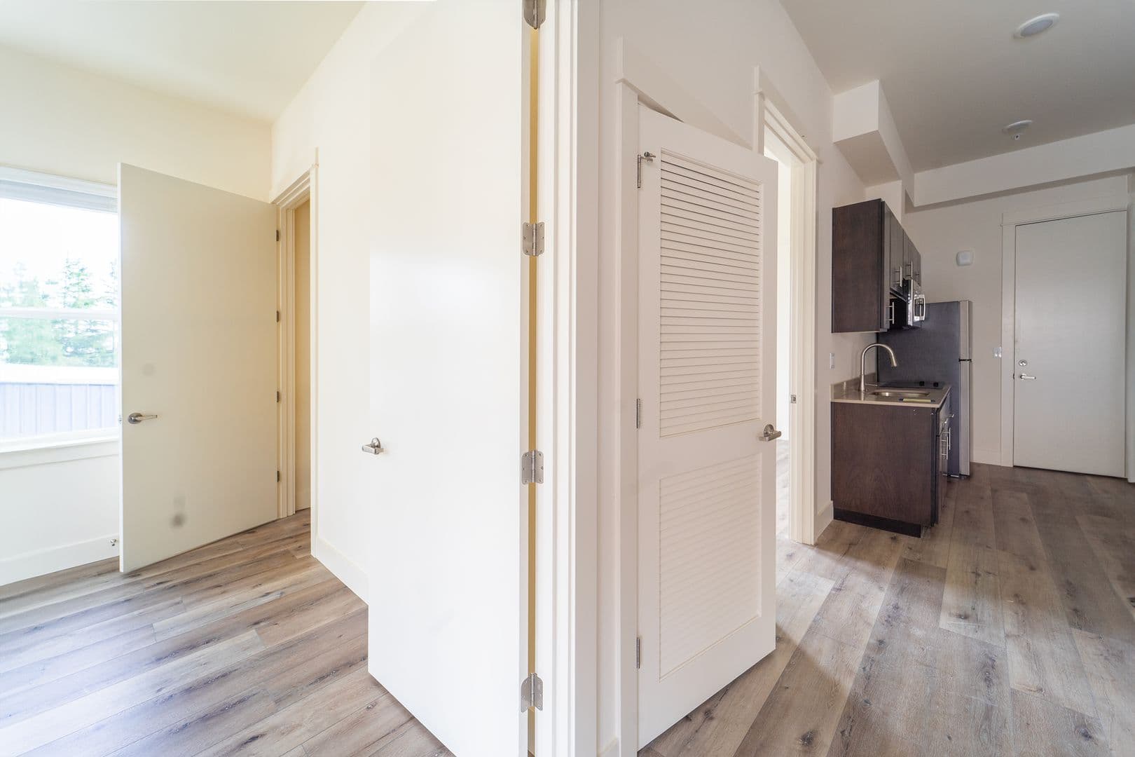 Portland Apartment: 7980-7990 SW Capitol Hill Rd