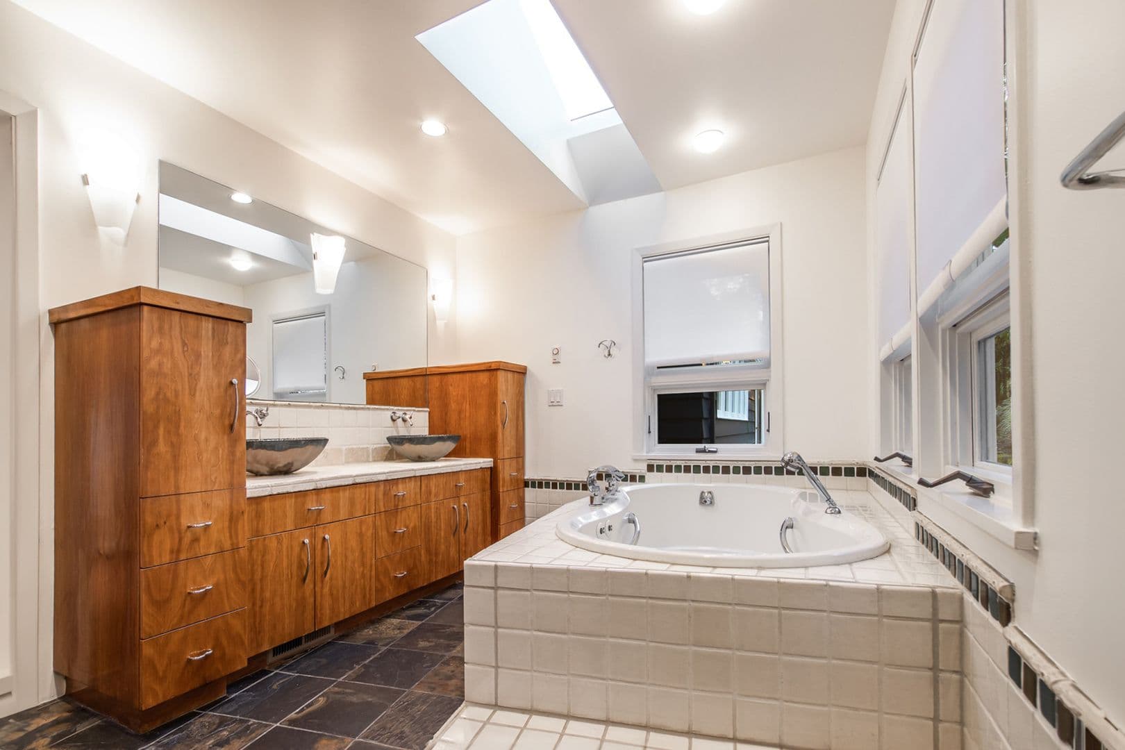 Portland House: 2980 SW Montgomery Drive