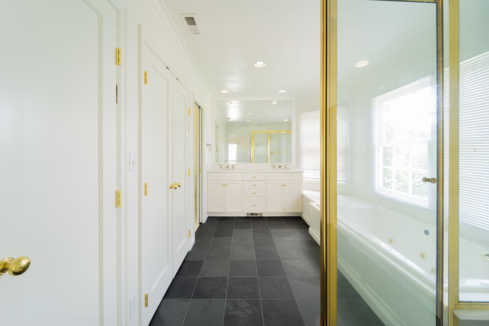 Portland House: 1025 SW Davenport Street
