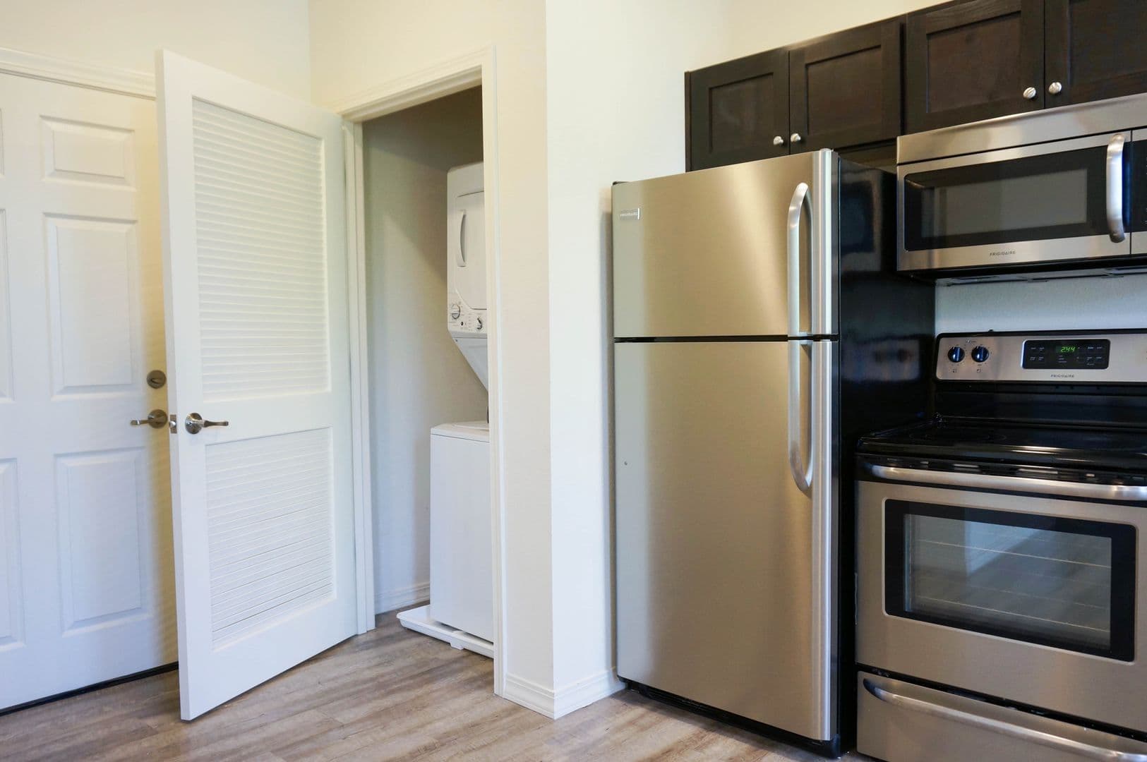 Portland Apartment: 8510 N Ivanhoe St