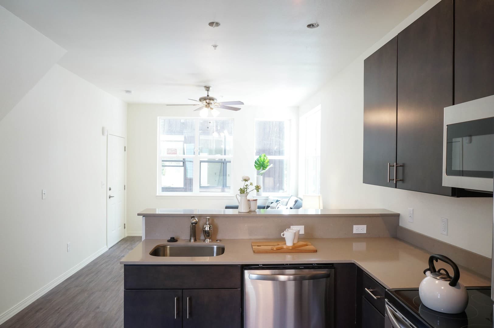 Portland Apartment: 7210 N Burlington Ave.
