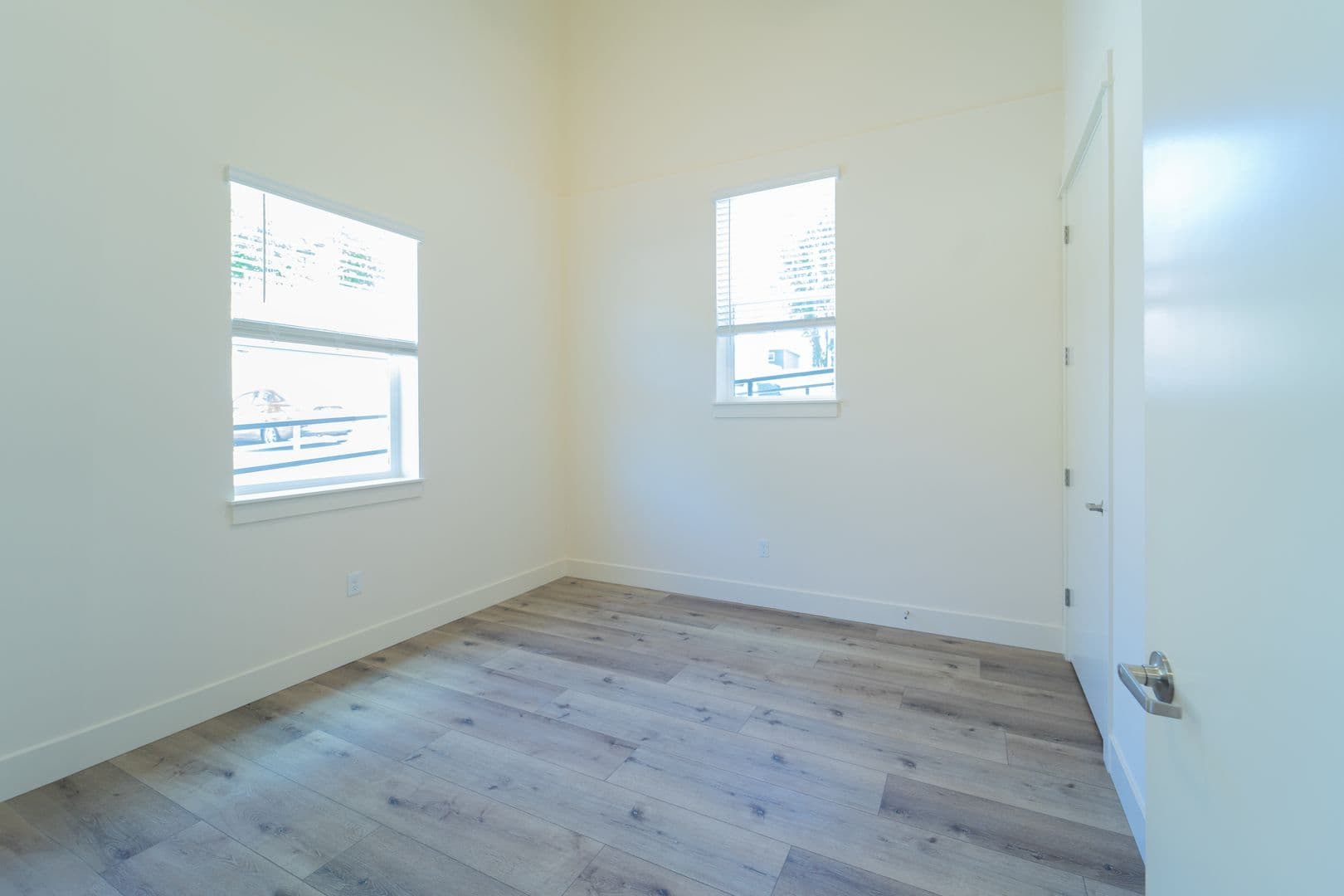Portland Apartment: 7980-7990 SW Capitol Hill Rd