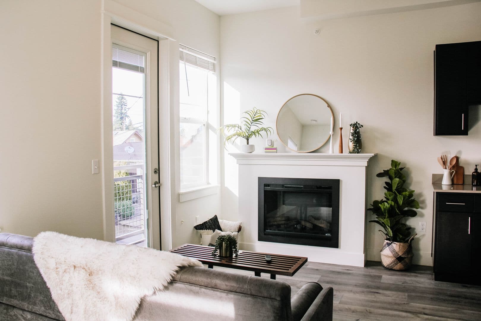 Portland Apartment: 5505 NE Glisan Street