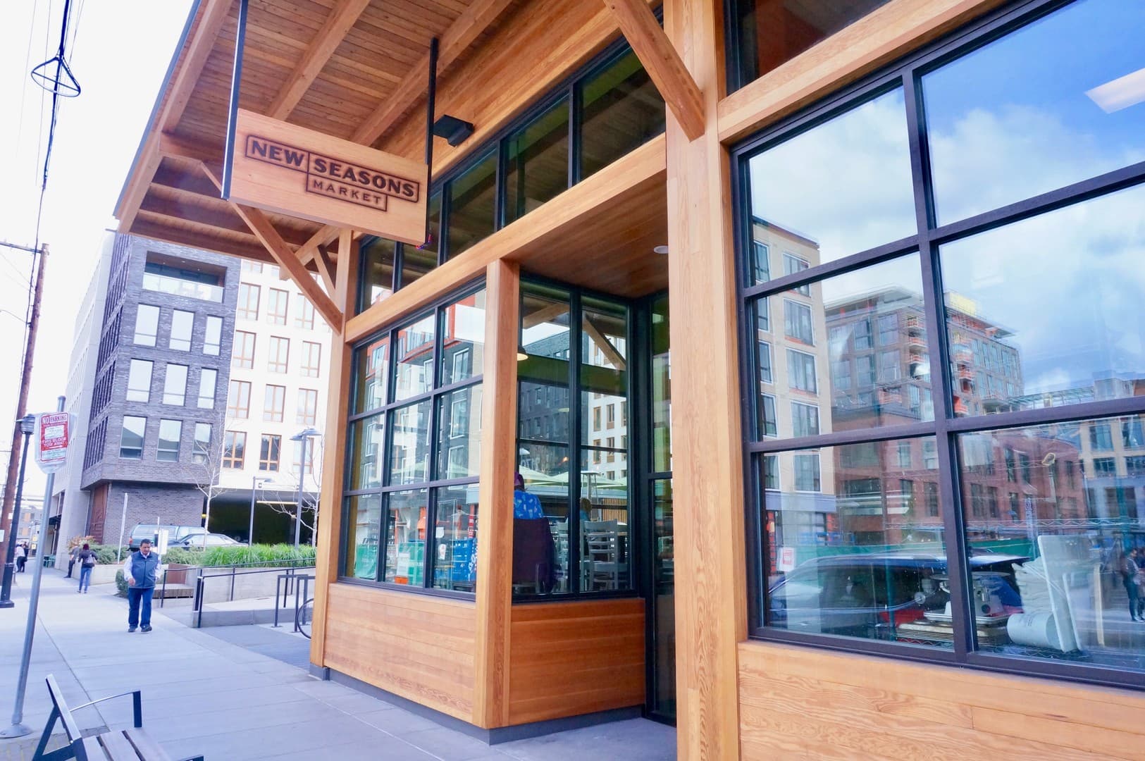 Portland Apartment: 1385 NW 22nd Ave., Portland, 97210