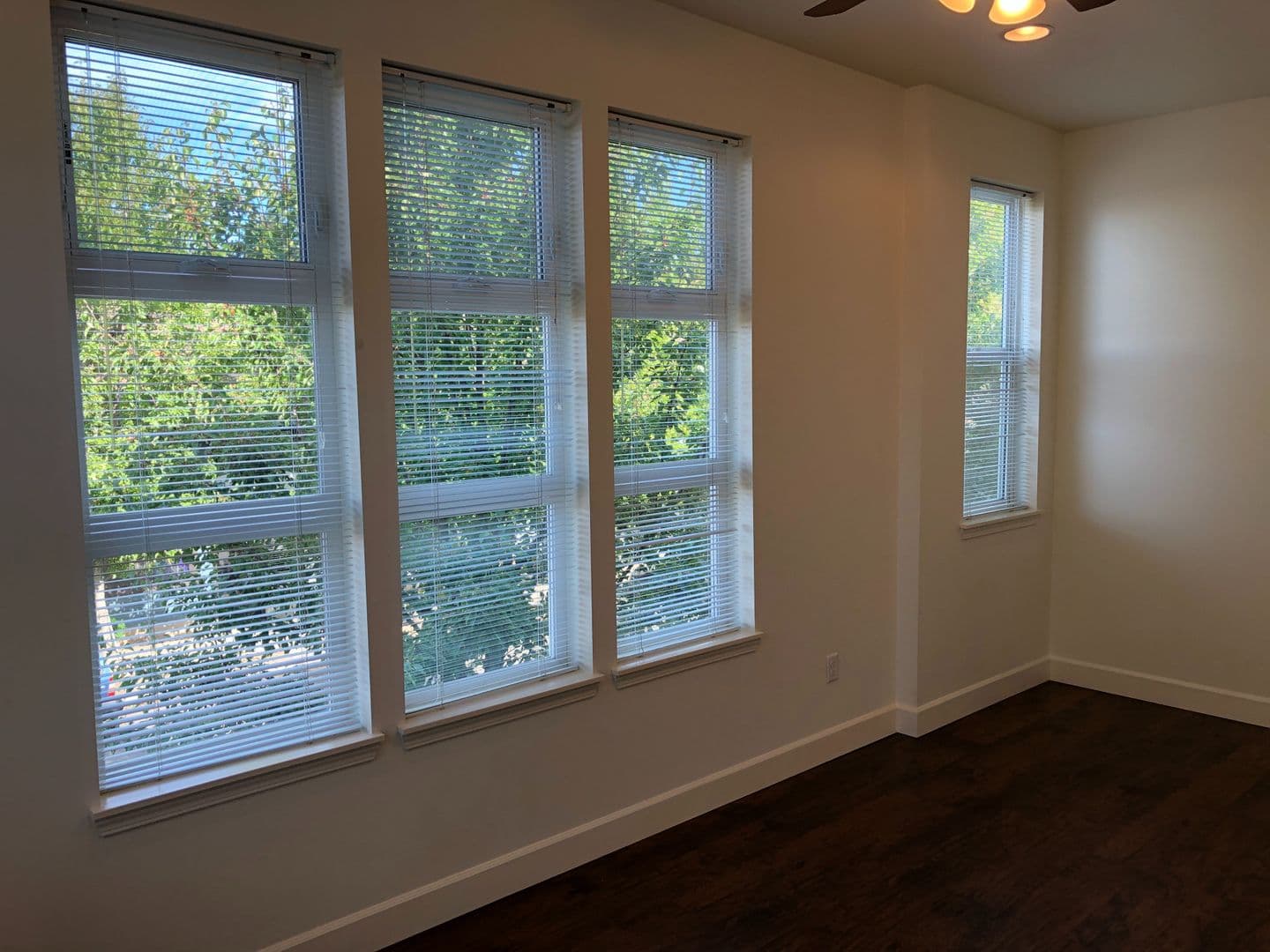Portland Apartment: 1100 & 1120 SE Sherman St.