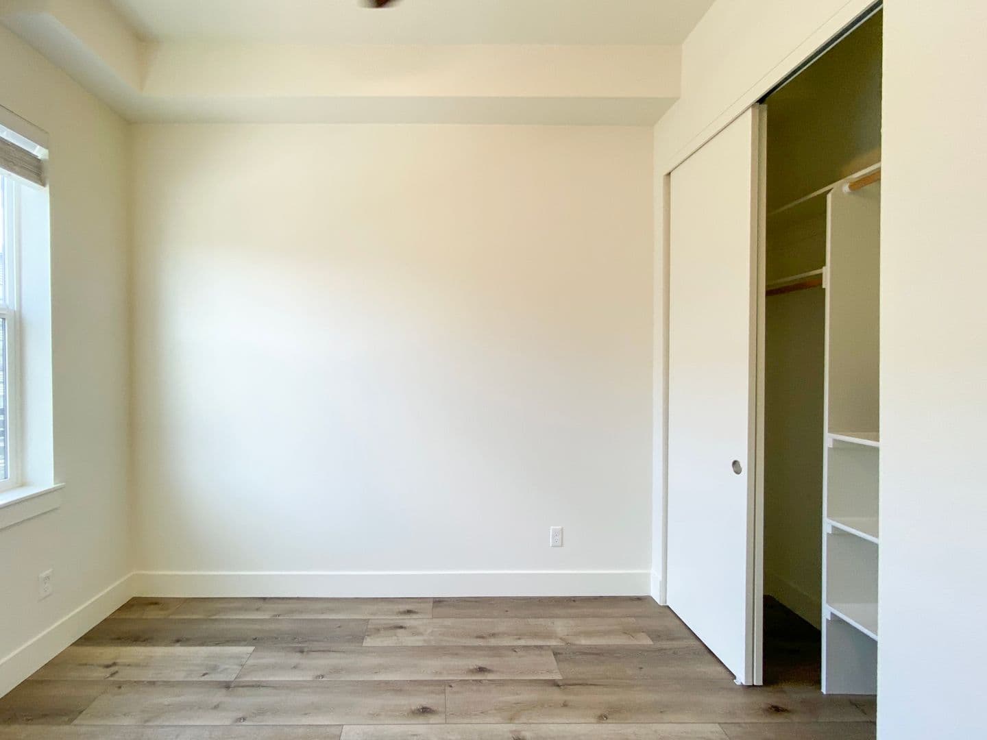 Vancouver Apartment: 1655 C St.