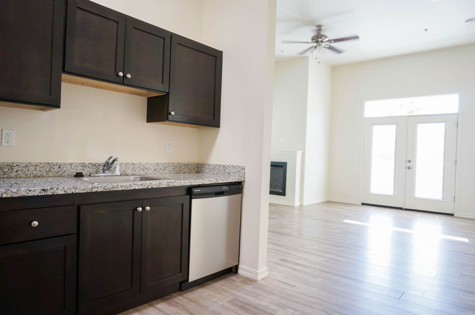 Portland Apartment: 8510 N Ivanhoe St