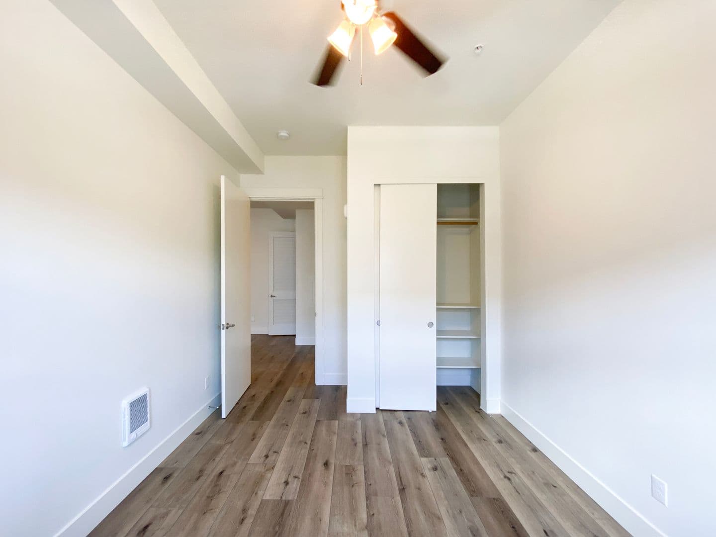Vancouver Apartment: 1655 C St.