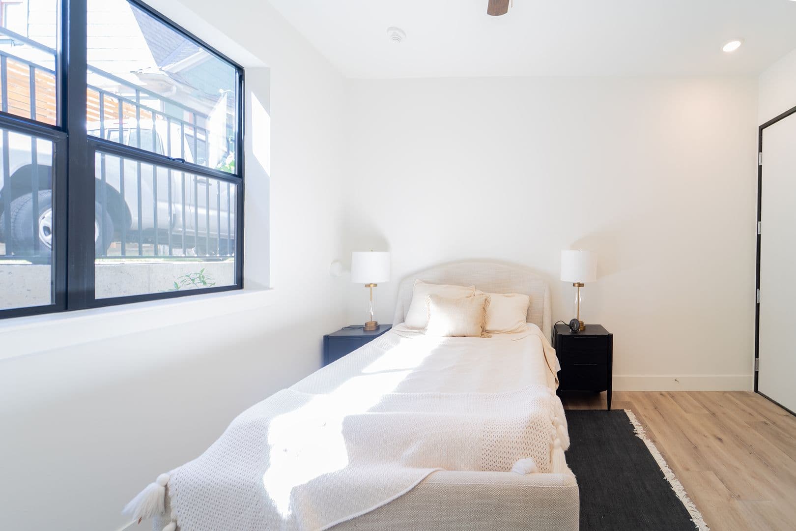Portland Apartment: 2260 NW Pettygrove St.