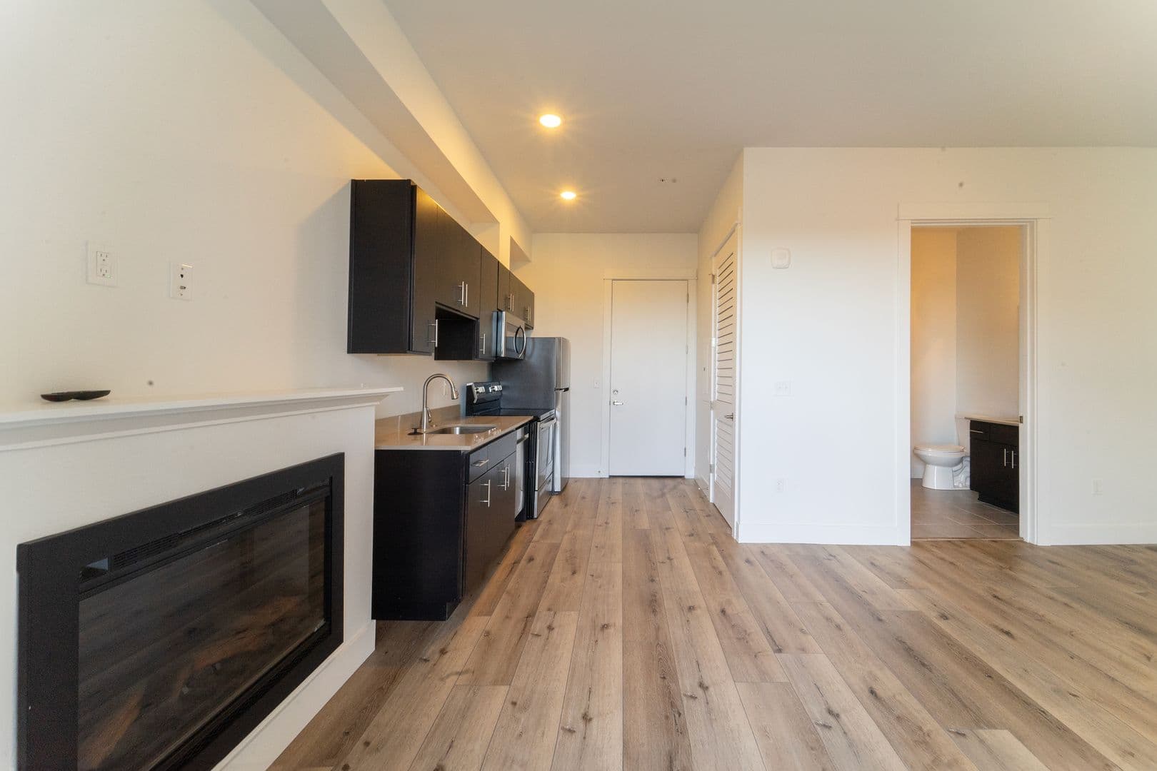 Scappoose Apartment: 51577 SE 2nd Street