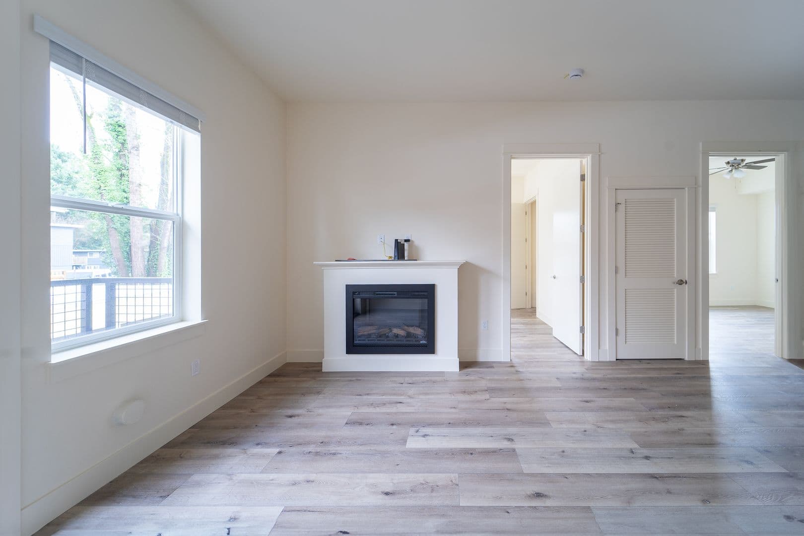 Portland Apartment: 7980-7990 SW Capitol Hill Rd