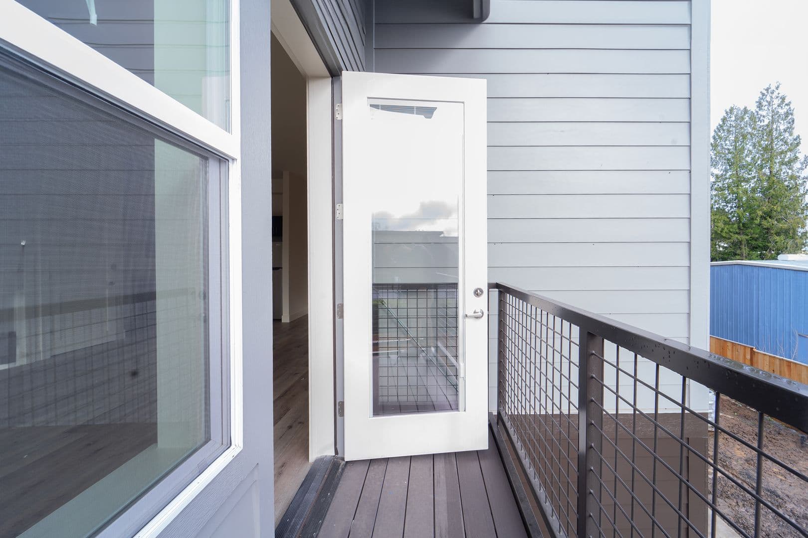 Portland Apartment: 7980-7990 SW Capitol Hill Rd