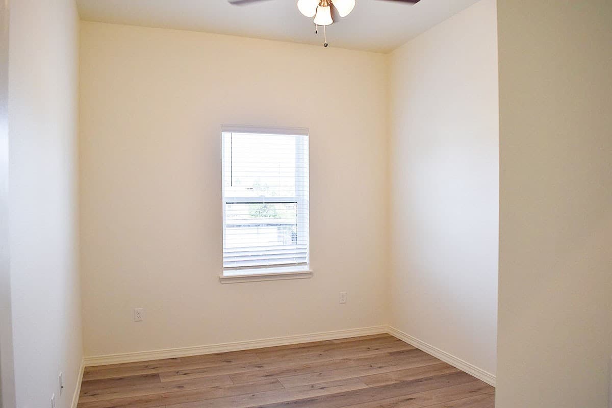 Portland Apartment: 5120 N Lombard St