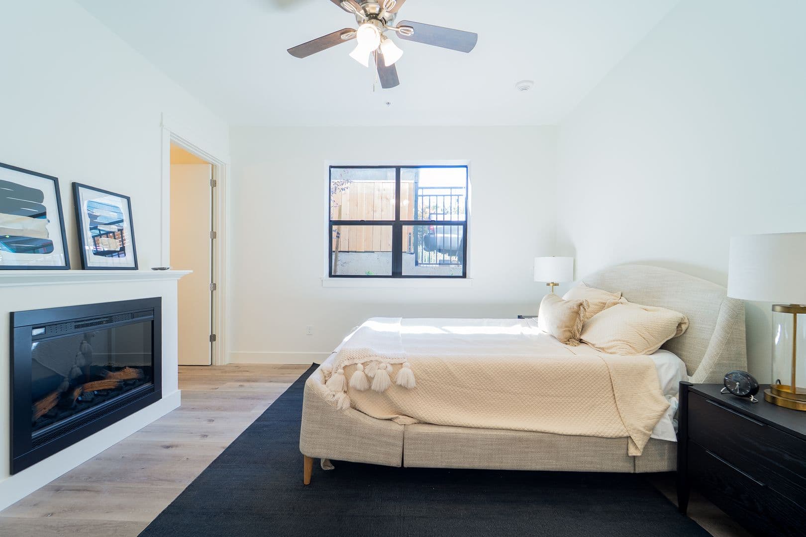 Portland Apartment: 2260 NW Pettygrove St.