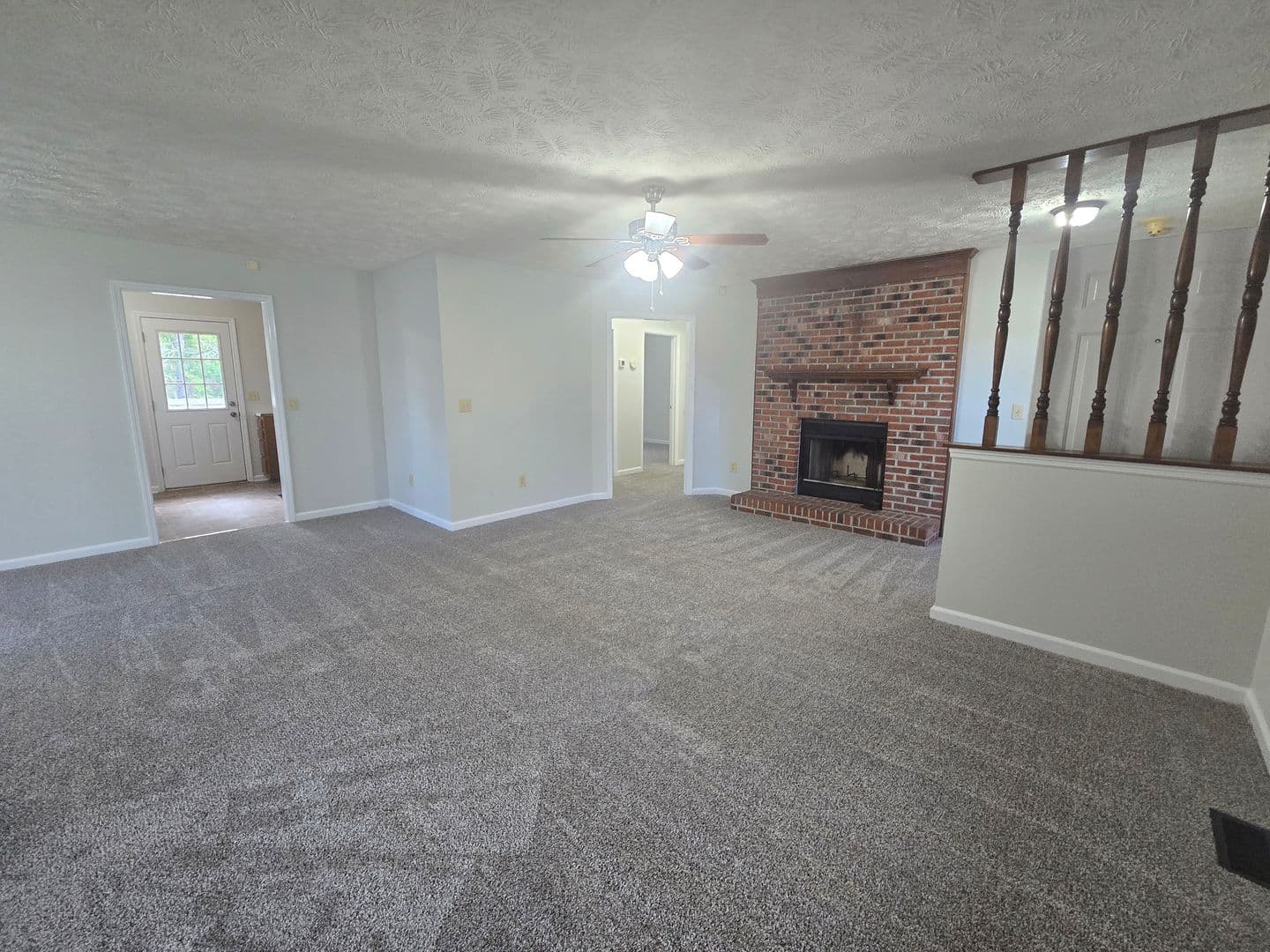 Fayetteville House: 647 Daharan Dr