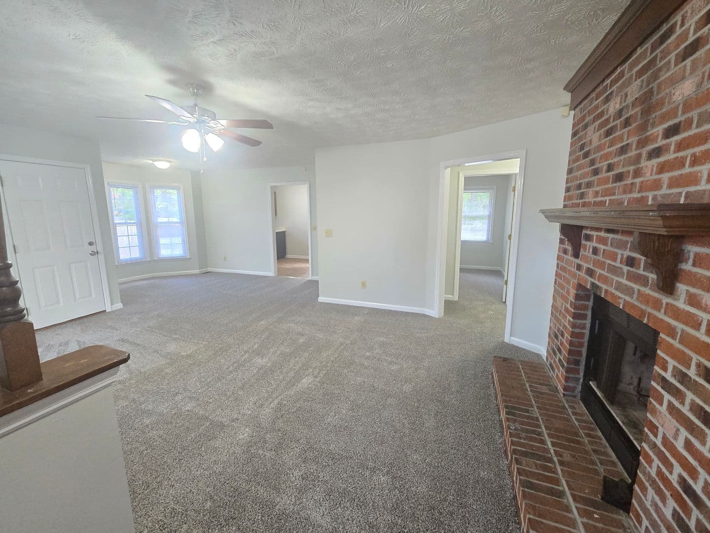 Fayetteville House: 647 Daharan Dr