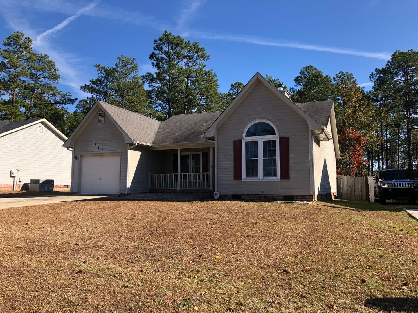 Fayetteville House: 647 Daharan Dr