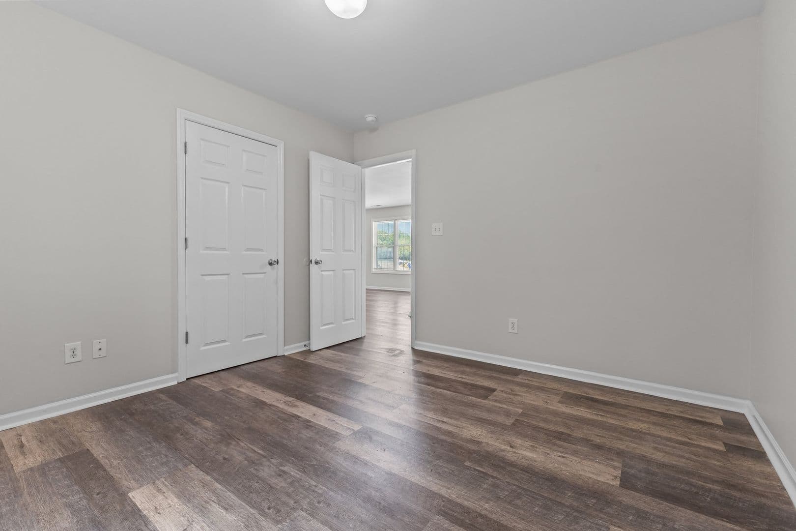 Benson House: 40 Coats Cir