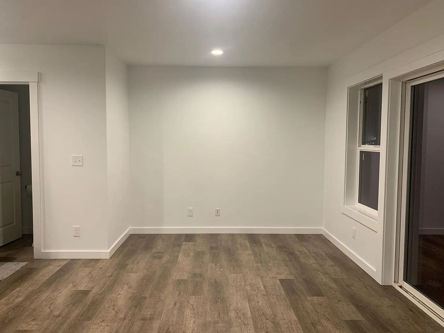 Winlock Apartment: 804 SE First Street