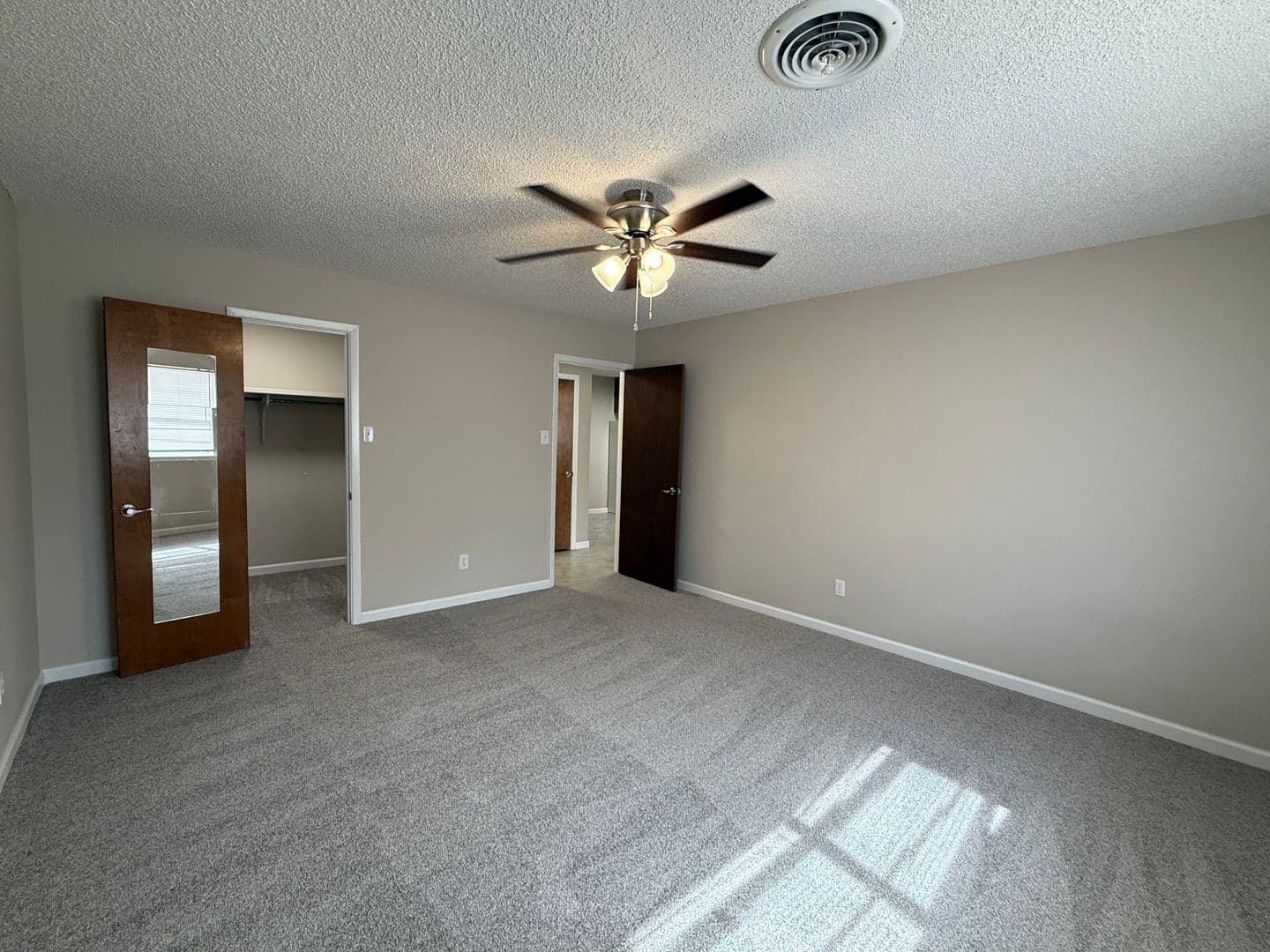 Clovis Apartment: 1000 Ash
