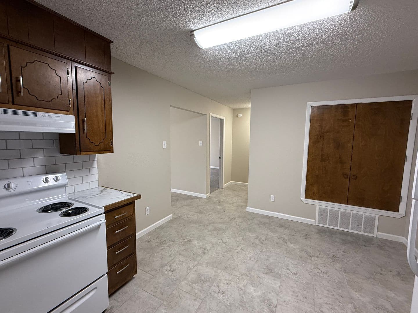 Clovis Apartment: 1000 Ash