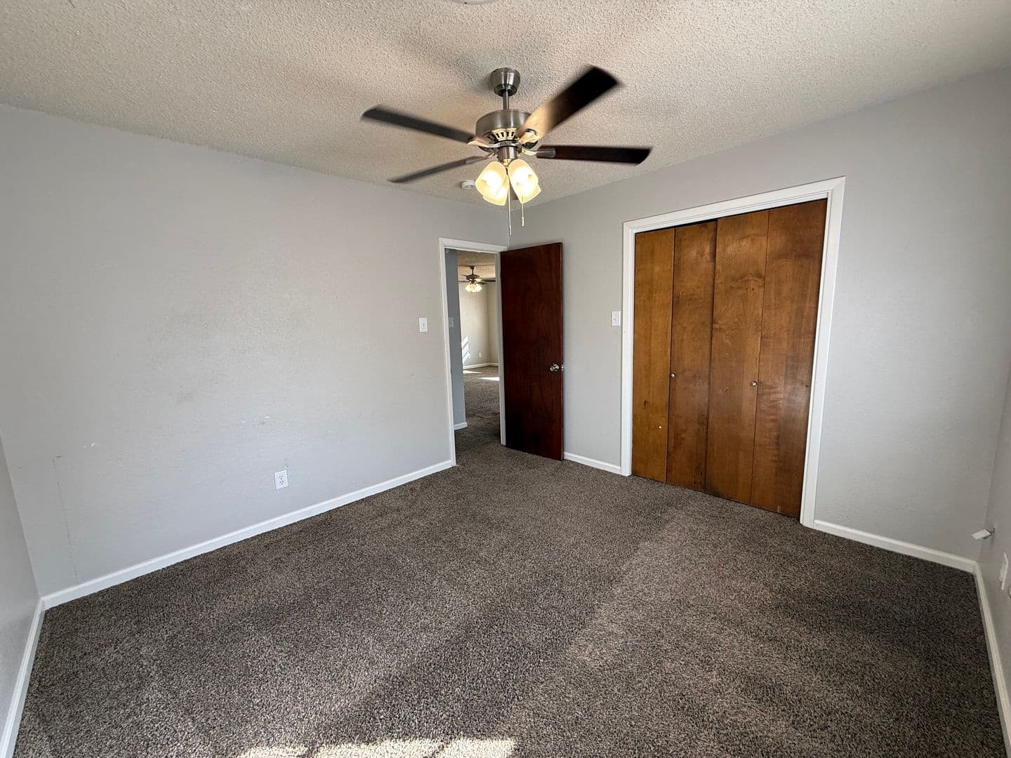 Clovis Apartment: 1000 Ash