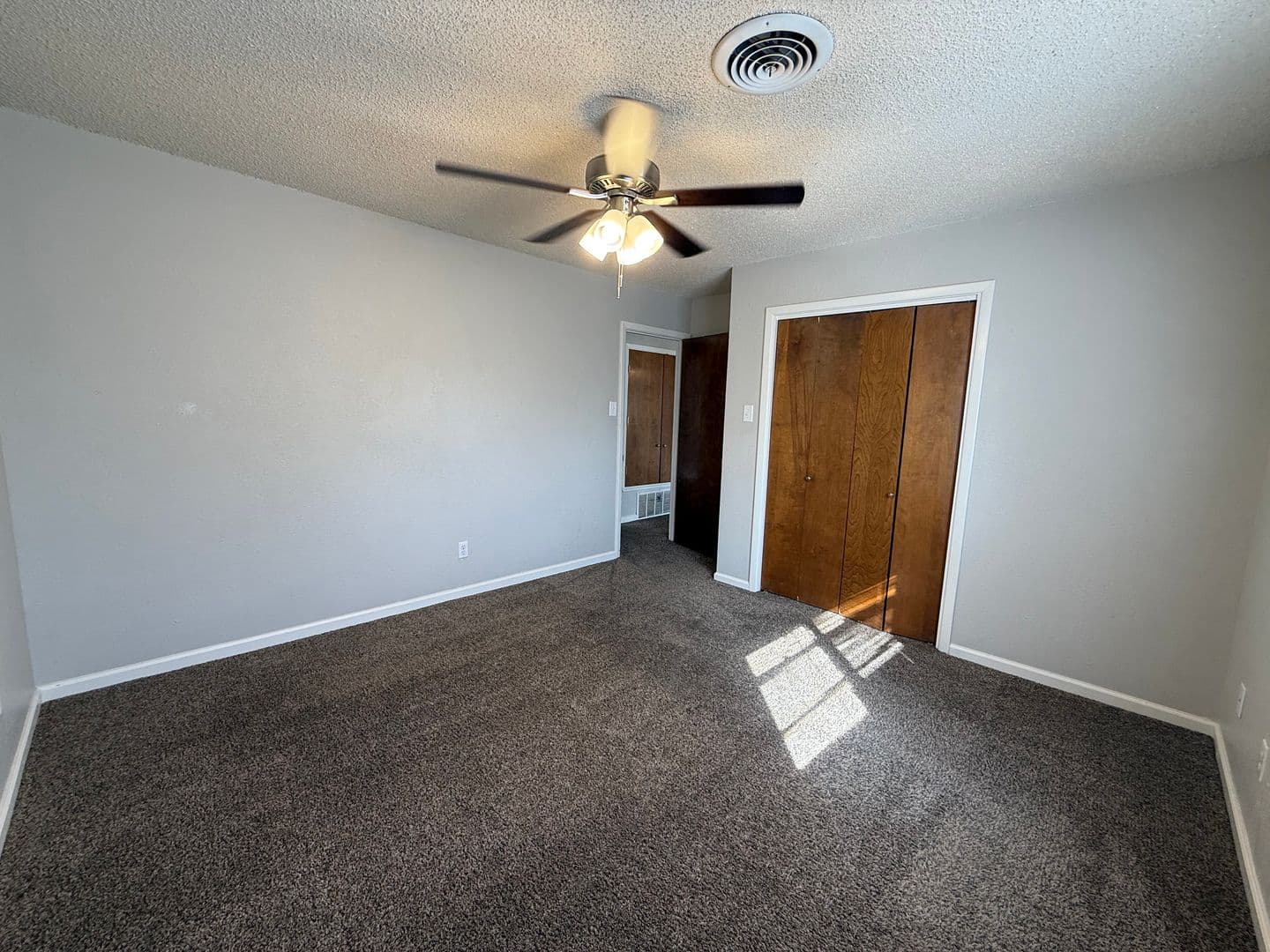 Clovis Apartment: 1000 Ash