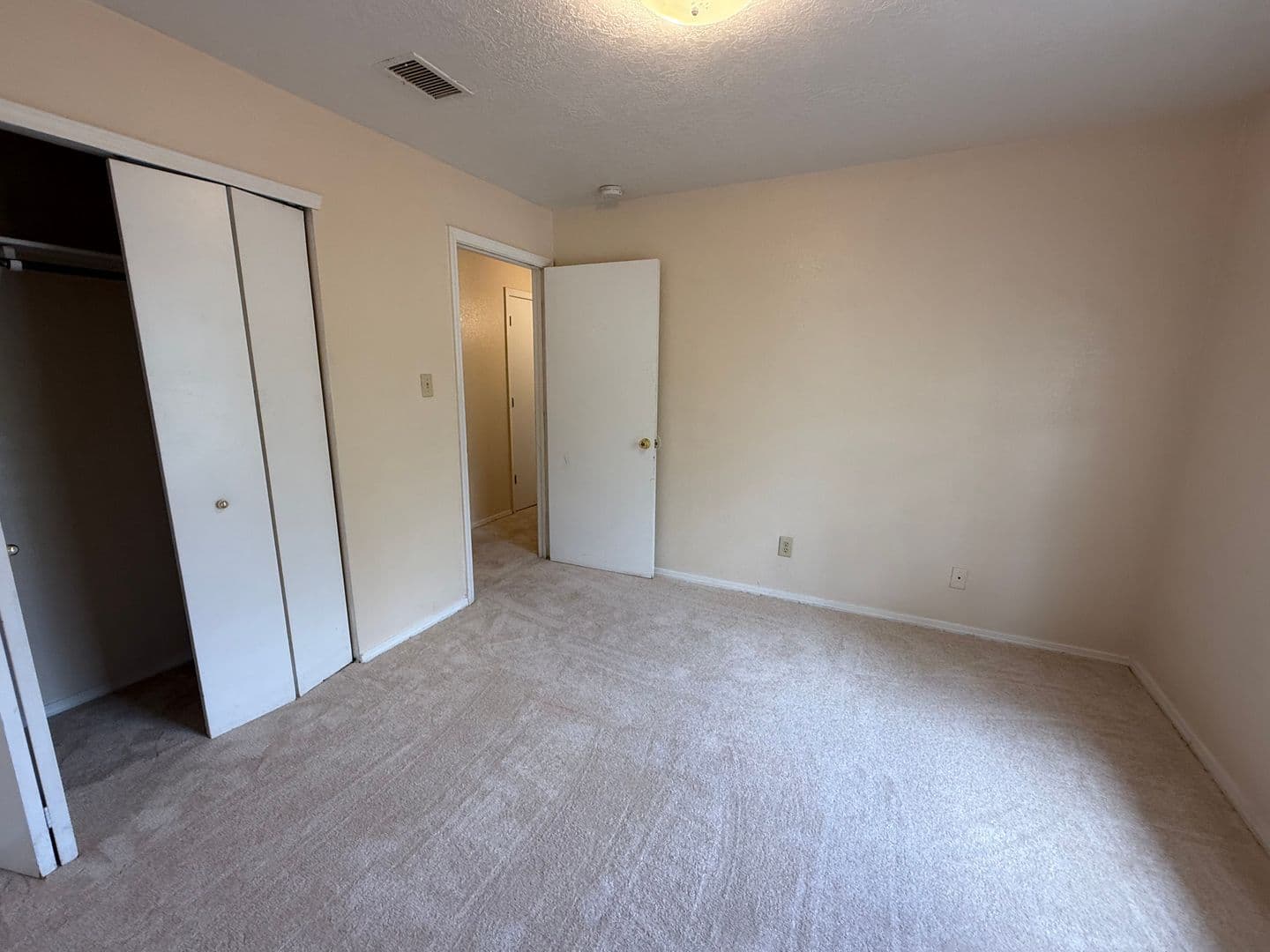 Clovis Apartment: 1500 Echols