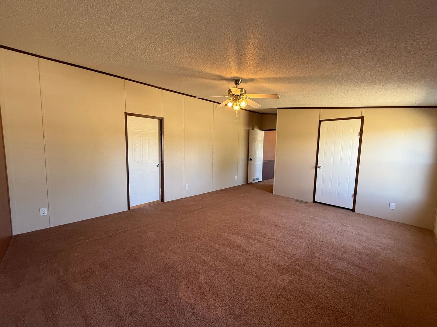 Melrose House: 202 N 1st St
