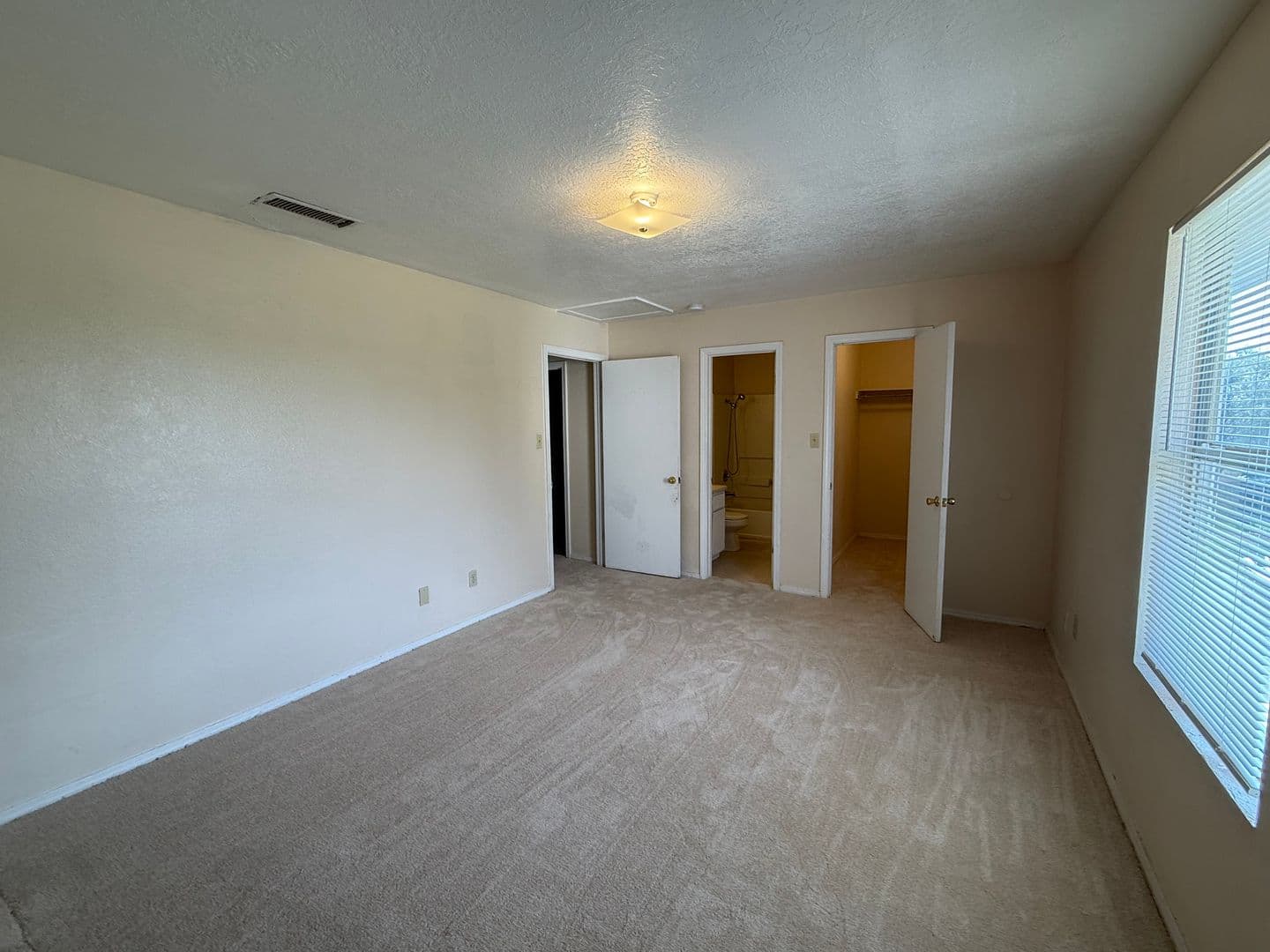 Clovis Apartment: 1500 Echols