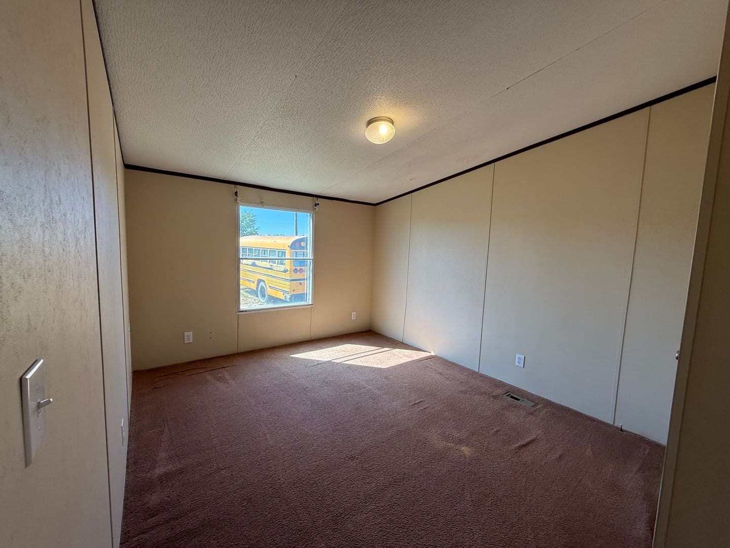 Melrose House: 202 N 1st St
