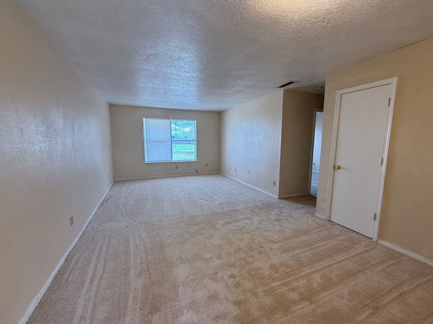 Clovis Apartment: 1500 Echols