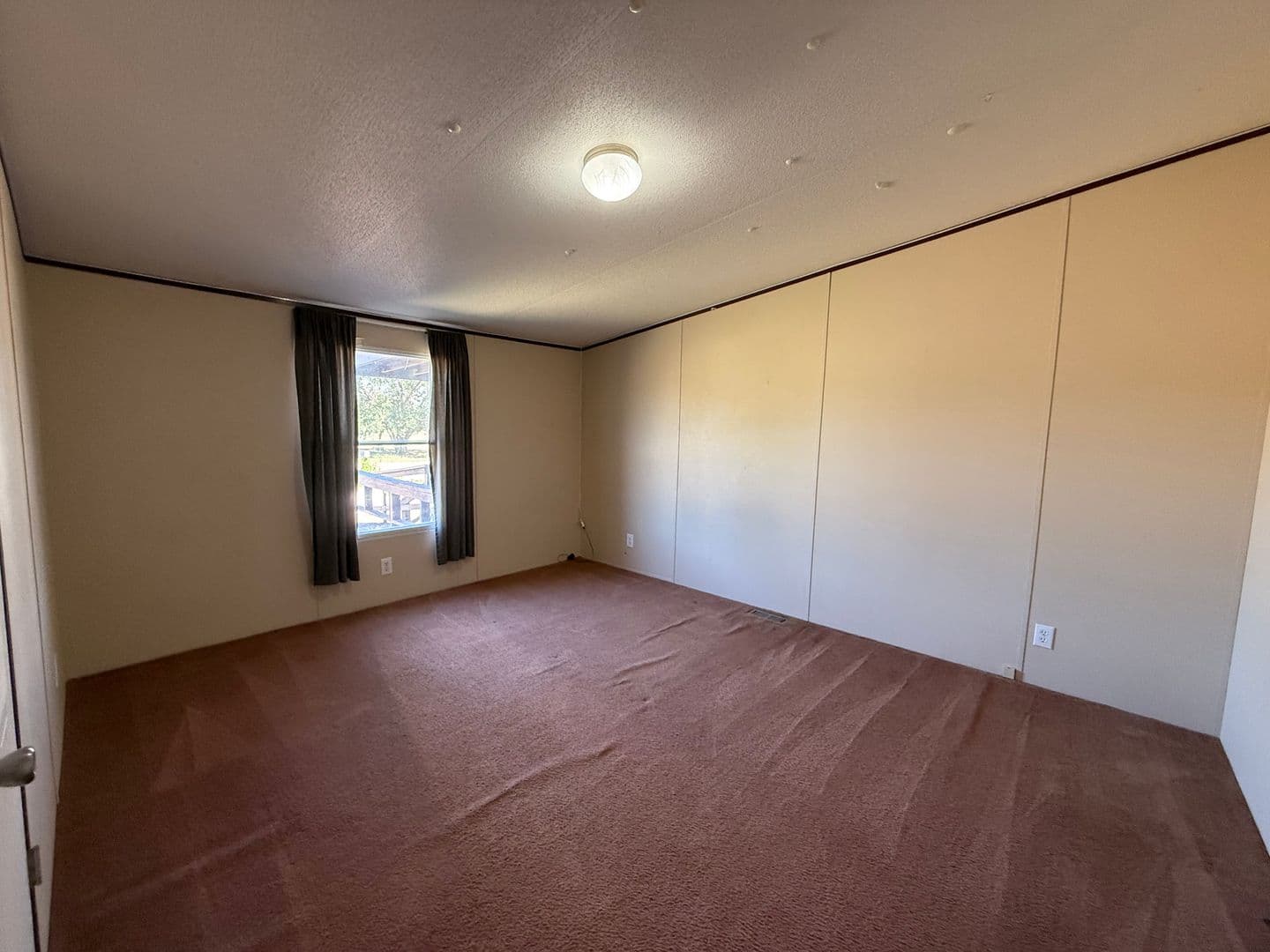 Melrose House: 202 N 1st St
